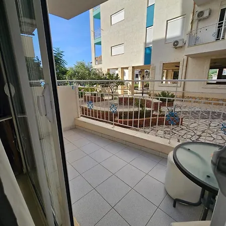 Redsun Apartment Vlore