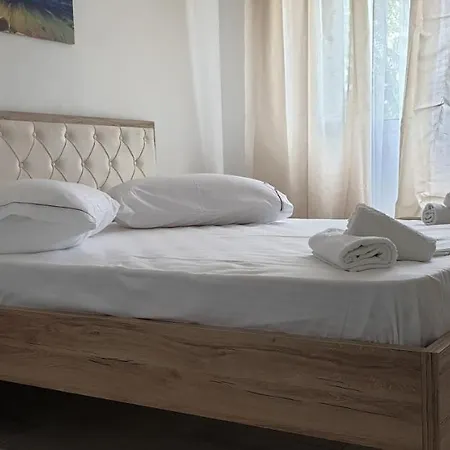 Redsun Apartment