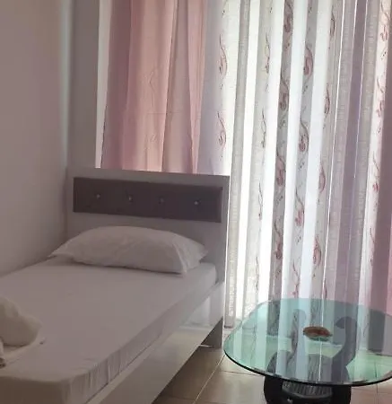 Redsun Apartment *