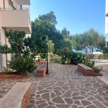 Redsun Apartment Vlore