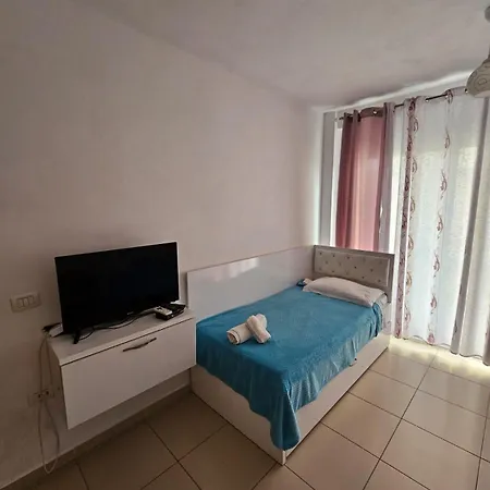 Redsun Apartment *