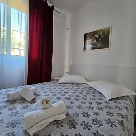 Redsun Apartment